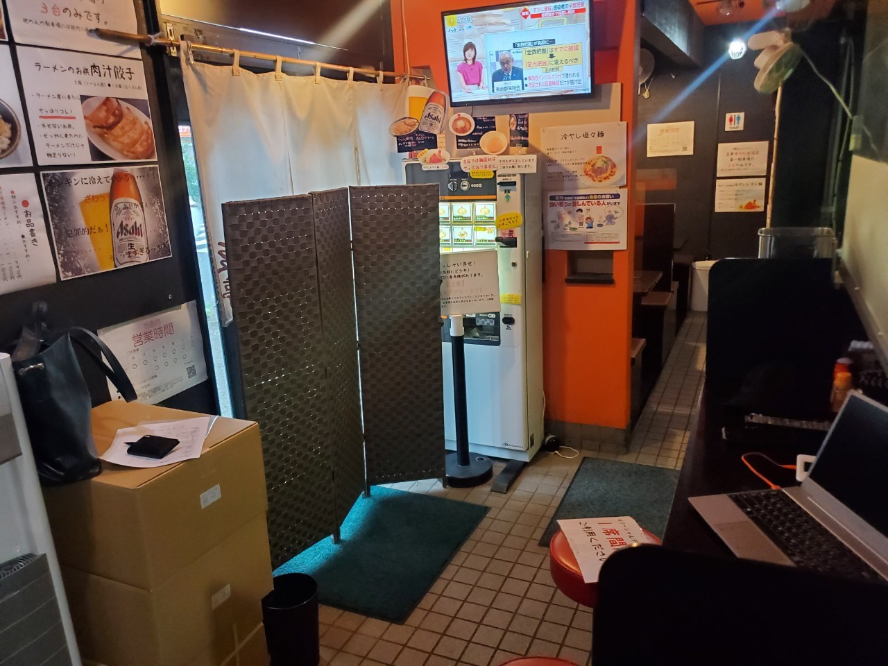 高田駅から徒歩4分！ラーメン店の居抜き物件！！Photo