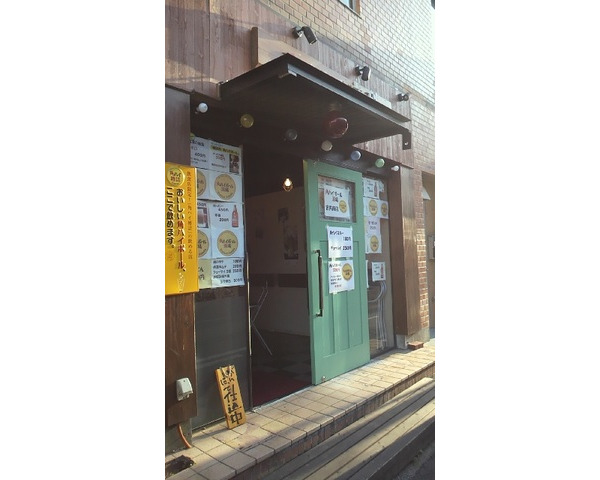 行徳1分！パチンコ屋隣の飲食店可能物件　向かいは居酒屋盛業中　※スケルトン　Photo