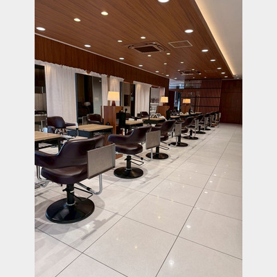 金山駅から徒歩1分！美容院の居抜き物件！！Photo