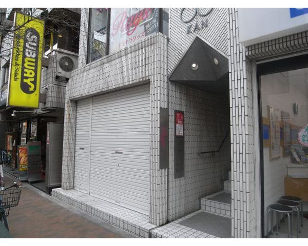 広尾駅至近 稀少な1階店舗・抜群の好立地です。Photo