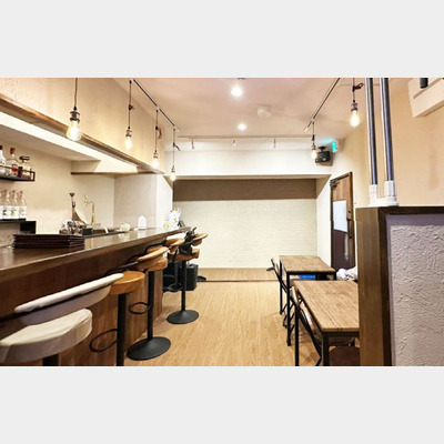 池袋駅から徒歩8分！カラオケバーの居抜き物件！！Photo