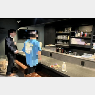 平塚駅から徒歩2分！BARの居抜き物件！！Photo