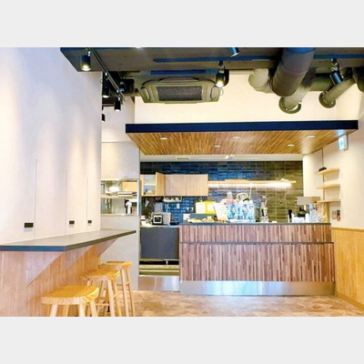 丸の内駅から徒歩6分！カフェの居抜き物件！！！Photo