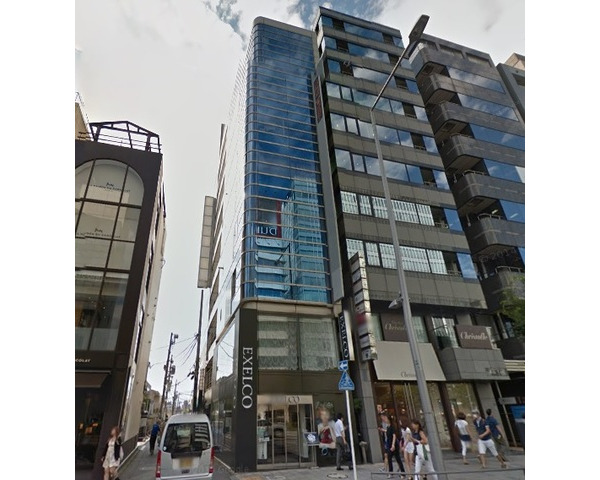 青山通り沿い　表参道駅B2出口出てすぐ！専用階段ありの寿司屋居抜き物件！Photo