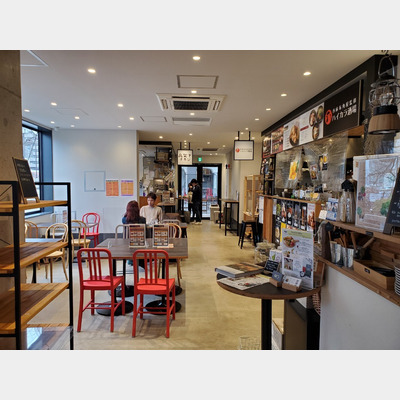 日ノ出町駅から徒歩3分！客席付セントラルキッチンの居抜き物件！！Photo