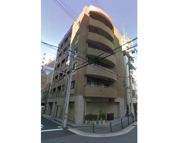 物販店舗優先・長堀通りから見える東南角地・電動シャッター２ヶ所プラスドア・カフェは相談可Photo
