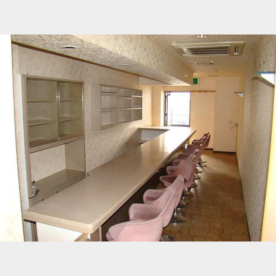 荒畑駅より徒歩1分！バー居抜き物件！Photo