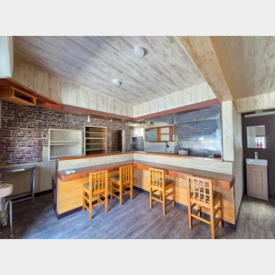 三浦海岸駅から徒歩1分！居酒屋の居抜き物件！！Photo