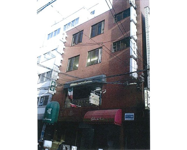 オフィス街「本町」駅徒歩約3分！！居酒屋居抜き物件情報！！1階の路面店です。Photo