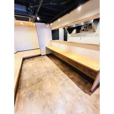 瓢箪山駅から徒歩1分！居酒屋の居抜き物件！！Photo