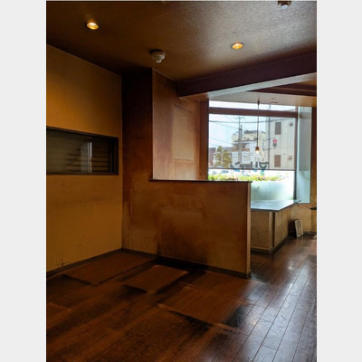 東三国駅から徒歩2分！飲食店以外の居抜き物件！！！Photo