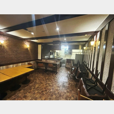 神戸三宮駅から徒歩3分！レストランの居抜き物件！！
【神戸三宮・地下レストラン居抜き｜“実績ある空間”をそのまま引き継ぐ】Photo