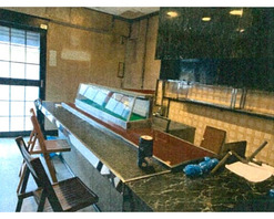 新栄の1・2階貸し約20.47坪寿司屋居抜き物件。内装は無償残置（現状渡し）。Photo