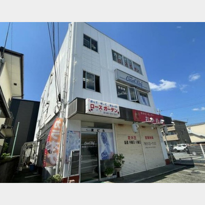 本厚木駅から徒歩14分！カラオケスナックの居抜き物件！！Photo